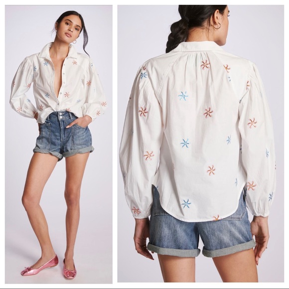 💕💙Maeve Embroidered Buttondown 💙💕 - Picture 6 of 12
